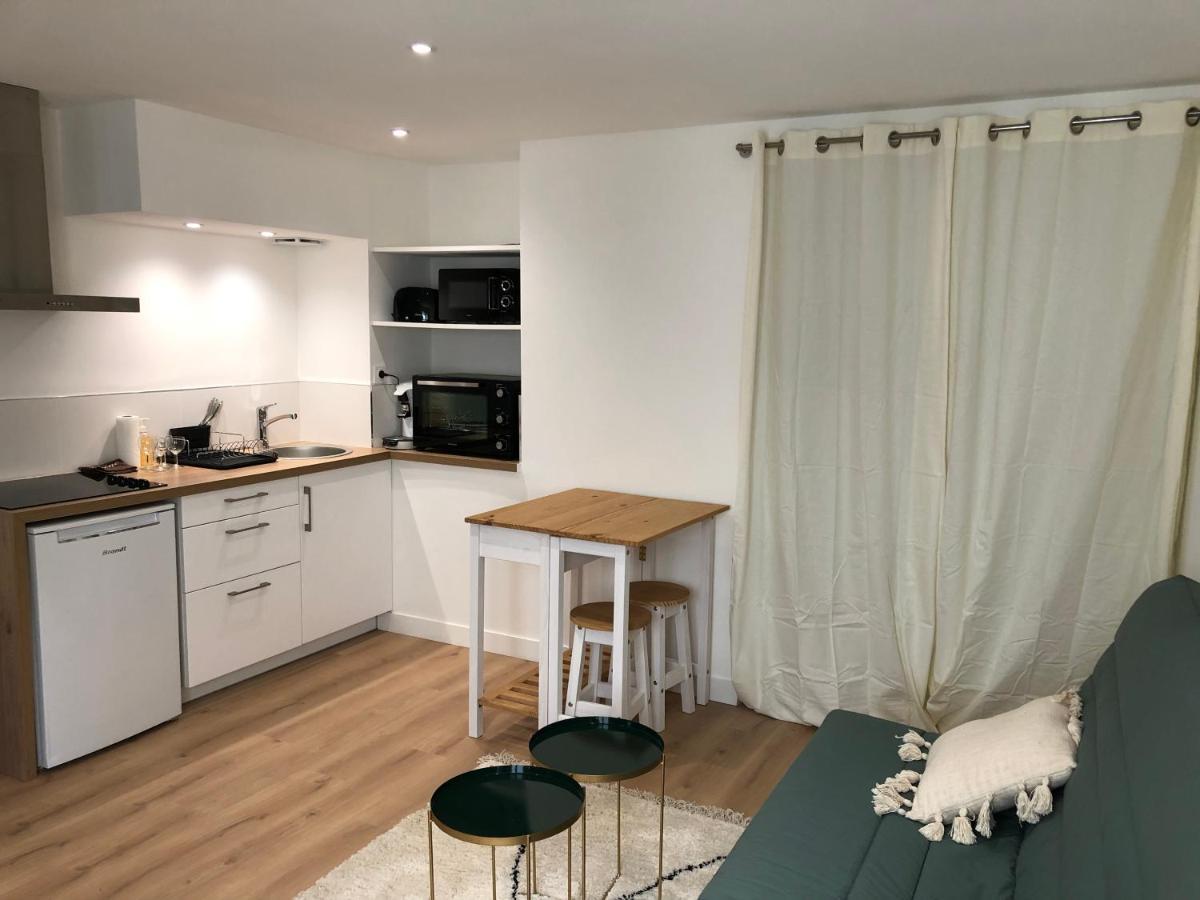 Blue Studio Cosy Et Calme Proche Du Centre Avec Tv Et Wifi La Rochelle  Exterior photo